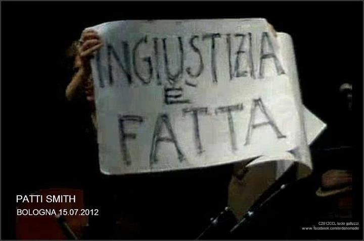 599283_2925035303192_744031029_n